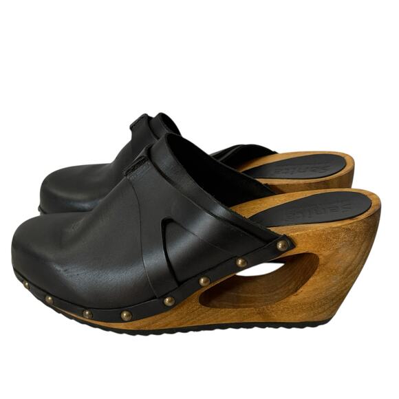 NWOB Sanita Leather Sweedish Clogs Cut out Wood Wedges 37 - Picture 2 of 9